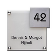 Plexiglas met RVS uitsteek naambord